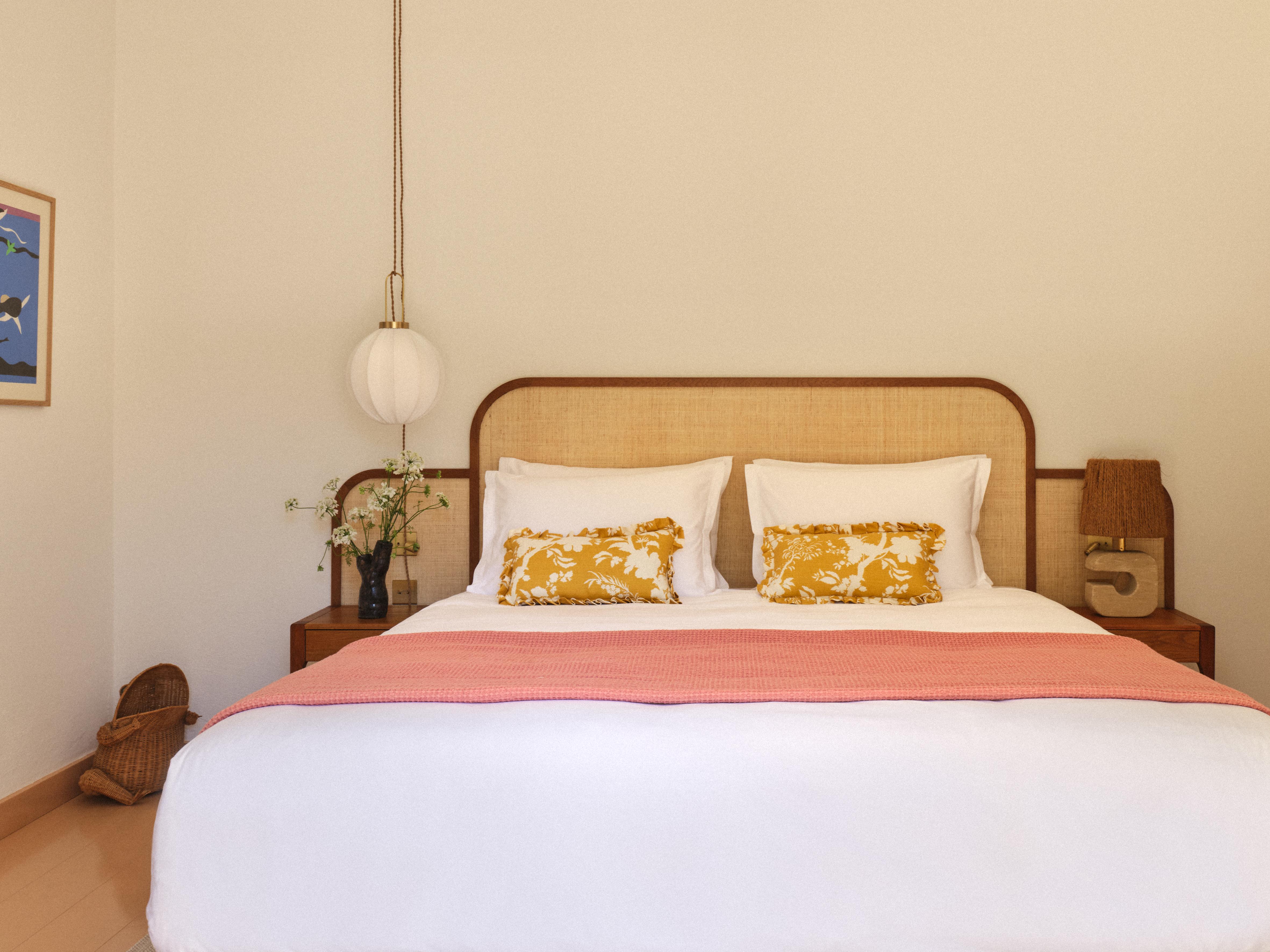 Hotel La Tartane Сен-Тропе Экстерьер фото